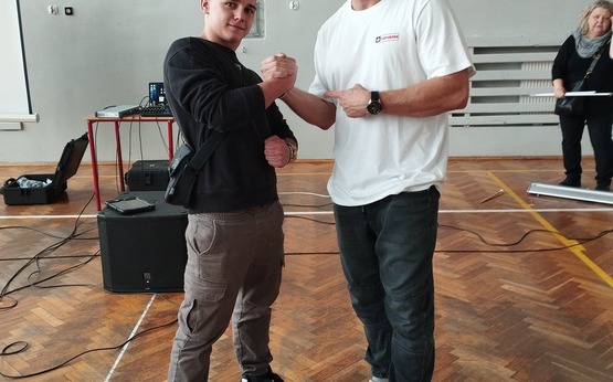 590533599 1365390872042749 2346474836413261985 n