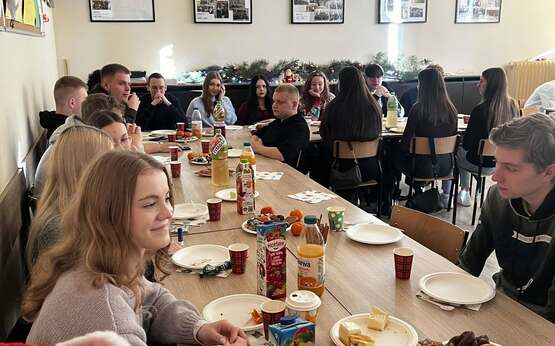 600348430 1381660620415774 6348173461245138626 n