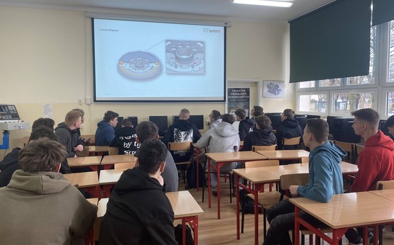 641558233 1434448291803673 3696579163378973818 n