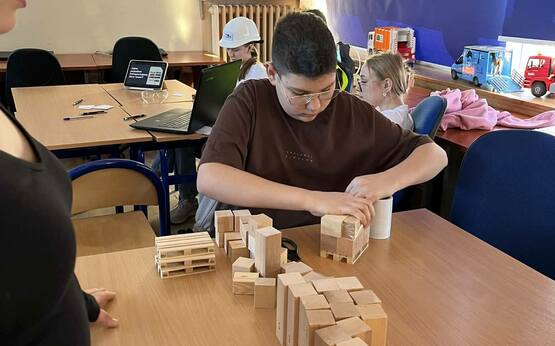 641547598 1436262801622222 3940626682197370425 n