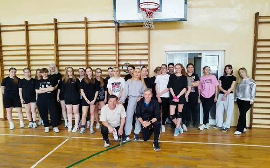 646404071 1442048041043698 1975273210474497650 n