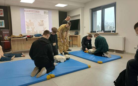 651730546 1451042236810945 1673921233225493492 n